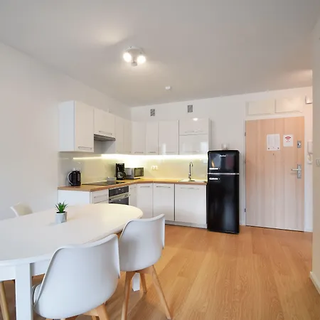 Rentplanet - Cztery Pory Roku * Kołobrzeg