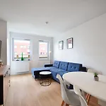 Apartment Rentplanet - Cztery Pory Roku *