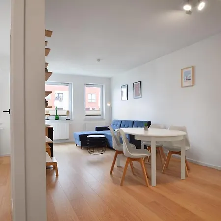 Rentplanet - Cztery Pory Roku Kolobrzeg