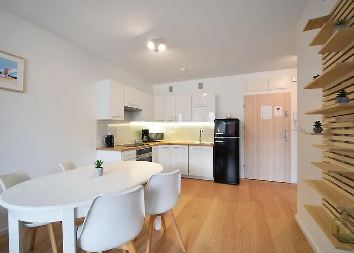 Rentplanet - Cztery Pory Roku Apartament Kołobrzeg